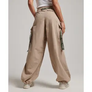 Pantaloni paracadute larghi da donna Superdry image-3