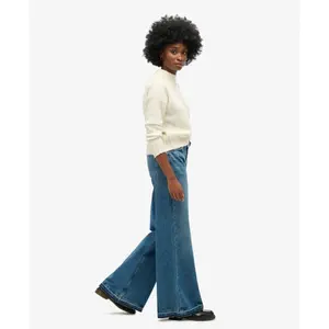 Wide flared jeans with raw edges for women Superdry image-3