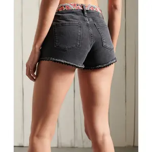 Mini-calções de renda feminina Superdry image-2