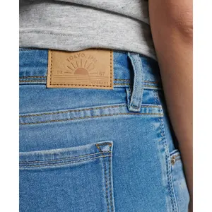 Mini-calções de renda feminina Superdry image-5