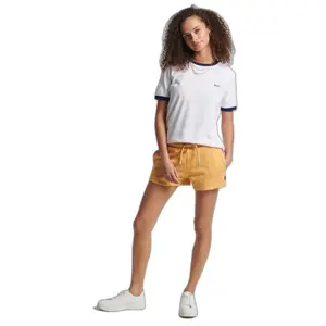 w7110286a-vyr-shorts-aus-bio-baumwolle-fur-damen-superdry-ockerfarben-gesprenkelt