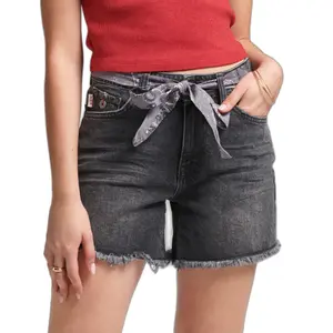Short slim femme Superdry Vintage image-1