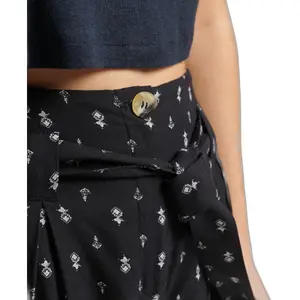 Pantalón corto de mujer Superdry Vintage image-2