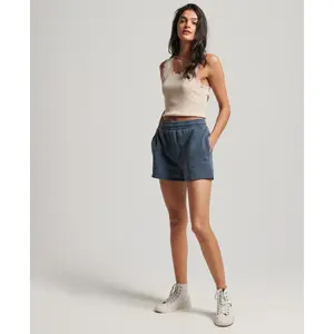 Damskie sprane spodenki dresowe Superdry Vintage image-1