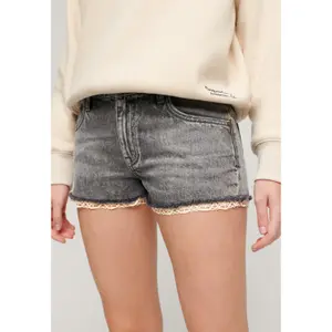 Minishorts de mujer Superdry image-1