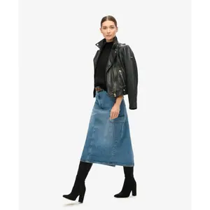 Falda de mezclilla midi con bolsillo tipo cargo para mujer Superdry image-4