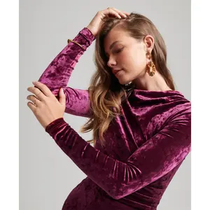 Vestido curto de veludo de manga comprida para mulher Superdry image-5