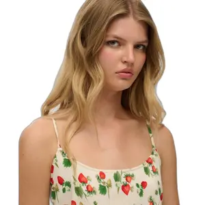 Vestido de dormir curto assimétrico feminino Superdry image-4