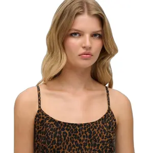 Vestido de dormir curto assimétrico feminino Superdry image-4