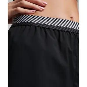 Shorts für Damen Superdry image-3