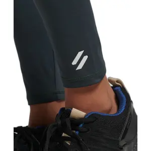 Pernas de mulher Superdry Train image-5