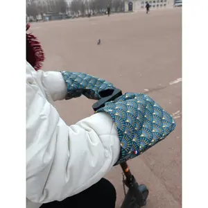 Osłona na ręce do wózka Suzon & Suzette Paulette image-3