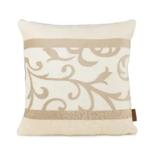 Coussin décoratif Svilanit Beatrice image-0