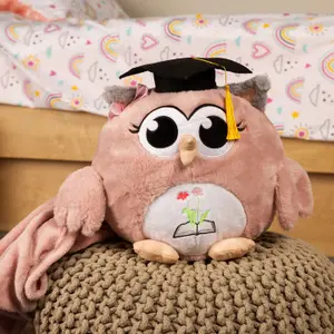 Mia's daughter owl plush toy Svilanit image-1