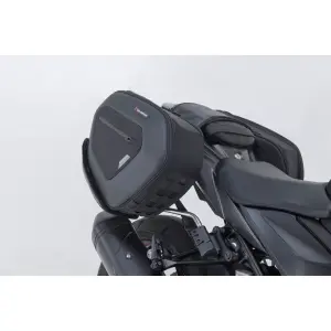Sacoche latérale moto SW-Motech Pro Blaze Suzuki GSR750 / GSX-S750 image-1
