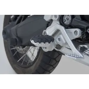 Motorcycle footrest SW-Motech Evo BMW R 12 G/S (25-) image-3