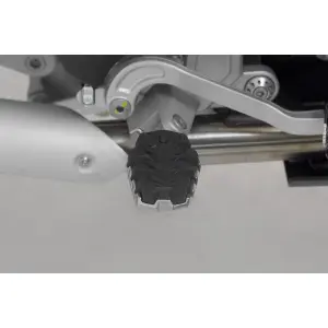Motorcycle footrest kit SW-Motech Evo Yamaha Ténéré 700 (19-) image-2