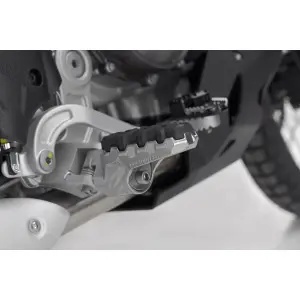 Motorcycle footrest kit SW-Motech Evo Yamaha Ténéré 700 (19-) image-0