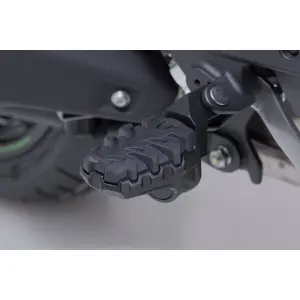 Σετ υποπόδιο μοτοσικλέτας SW-Motech Evo Kawasaki Versys 1100 SE image-2