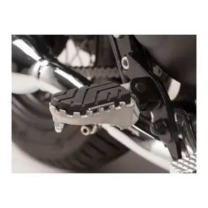 Σετ υποπόδιο SW-Motech ION Triumph bonneville/t100 (04-16), scrambler (05-) image-0