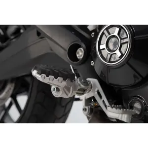 Kit de apoio para os pés SW-Motech EVO Ducati / Benelli TRK 502 X (18-) image-1
