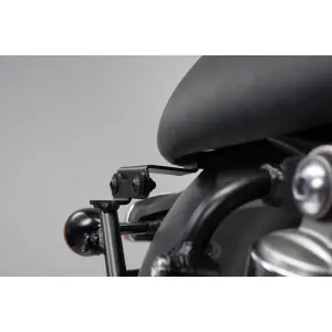 Adapter für rechte Halterung SW-Motech SLC image-1