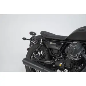 Halterung für rechte Seitentasche SW-Motech SLC. Moto Guzzi V9 Roamer/Bobber (15-). image-0