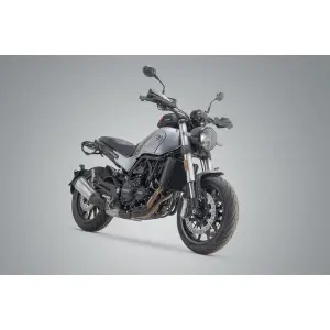 Υποστήριξη δεξιάς πλαϊνής τσάντας SW-Motech Benelli Leoncino 500 image-1
