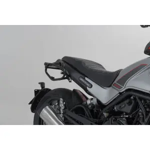 Υποστήριξη δεξιάς πλαϊνής τσάντας SW-Motech Benelli Leoncino 500 image-2