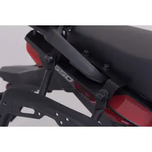 Πλευρικοί στηρίγματα SW-Motech Voge 650 DSX image-3