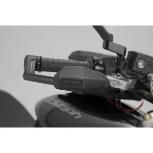 Hebelschutz mit Windabweiser SW-Motech Triumph Street Triple 675 image-2