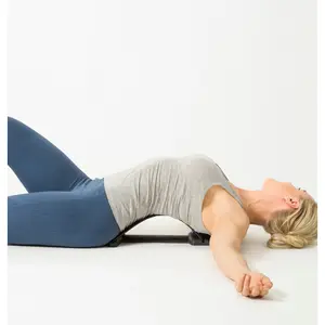 Material de entrenamiento Swedish Posture Back Stretch image-0