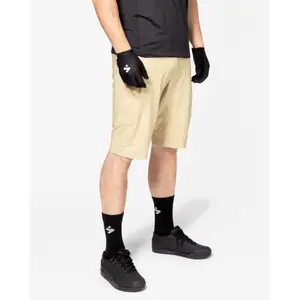 Short Sweet Protection Hunter Light image-3