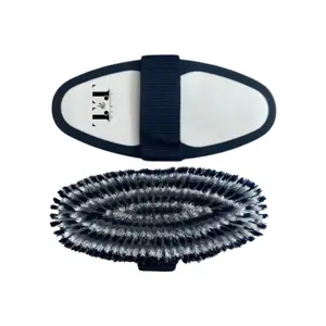 Horse Brush T de T image-0
