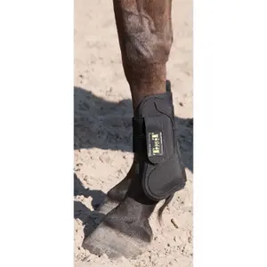 Self-moulding closed horse boots T de T image-1