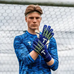 Guanti portiere T1TAN Beast 3.0 image-1