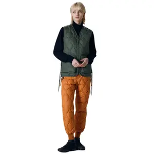 Gilet con zip a frange con scollo a V Taion image-3