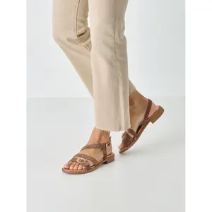 Kobiece sandały na płaskiej podeszwie Tamaris image-6