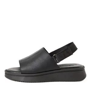 Women's wedge sandals Tamaris 1-28213-46 image-0