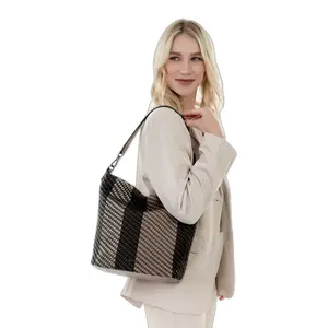 Sac cabas femme Tamaris Maxima image-1