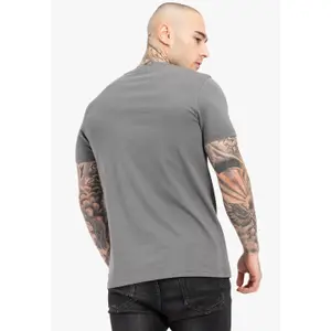 Regular fit T-shirt Tapout Skull image-3