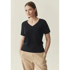 Women's T-shirt Tatuum Emis image-1