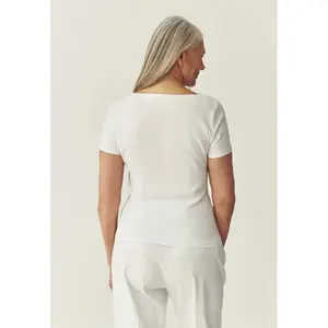Women's T-shirt Tatuum Mikaja image-3
