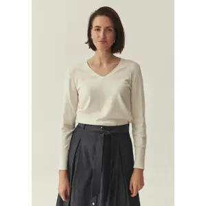 Klassischer Viskose-Pulli für Frauen Tatuum Nicolla Lenzing Ecovero image-1