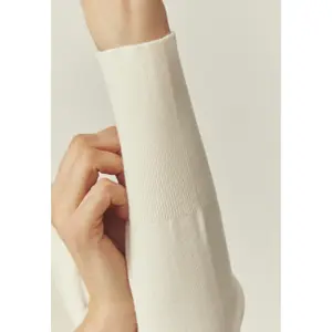 Klassischer Viskose-Pulli für Frauen Tatuum Nicolla Lenzing Ecovero image-4