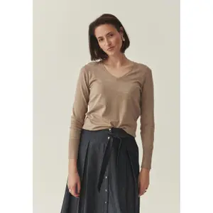 Klassischer Viskose-Pulli für Frauen Tatuum Nicolla Lenzing Ecovero image-1