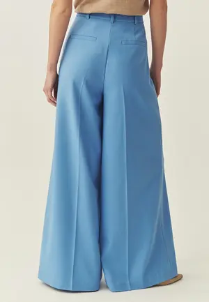 Women's suit Trousers Tatuum Manikimia image-3
