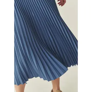 Pleated skirt for women Tatuum Bari image-2