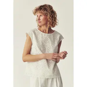 Embroidered Blouse Women Tatuum Basita image-2