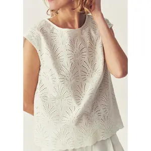 Embroidered Blouse Women Tatuum Basita image-4